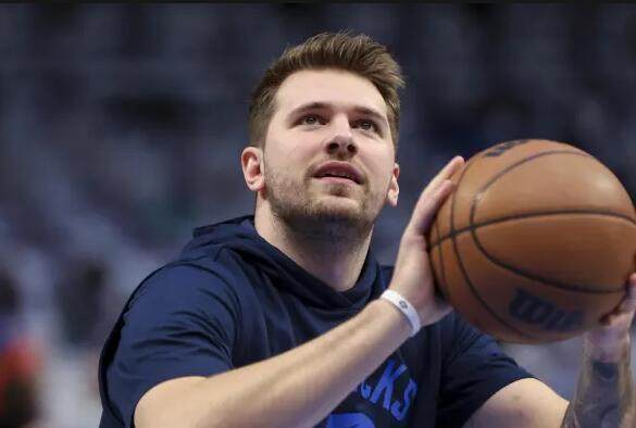 百家乐打法-东契奇冲MVP正当时？健康决定他未来高度